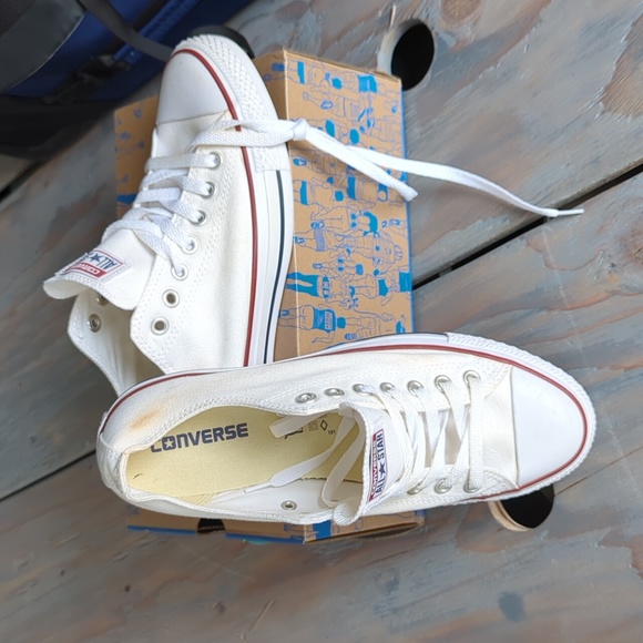 Converse Men's Shoes - Picture 1 of 11